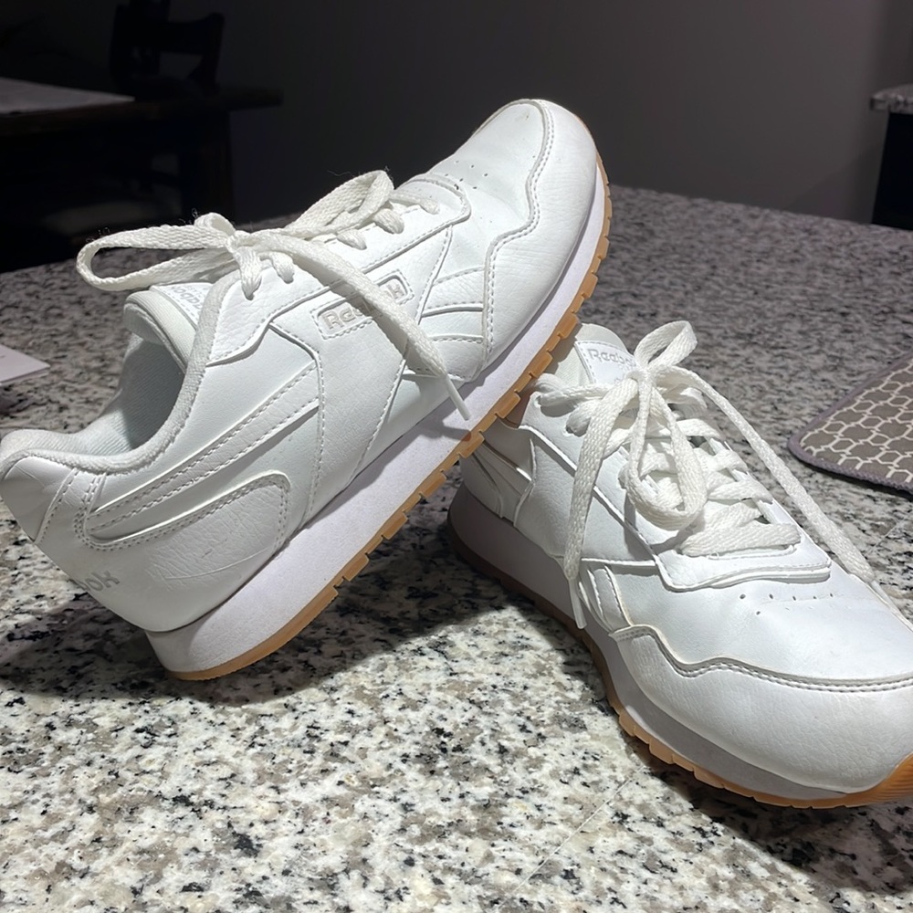 Reebok Classic Sneakers